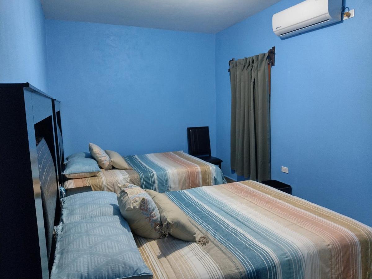 Hotel Prado'S Puerto San Carlos 外观 照片
