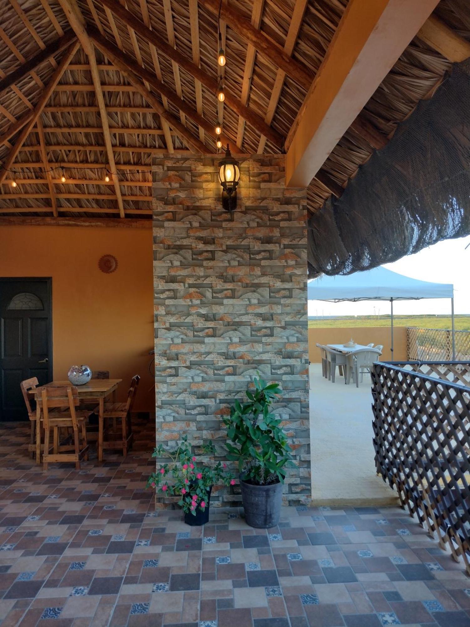 Hotel Prado'S Puerto San Carlos 外观 照片